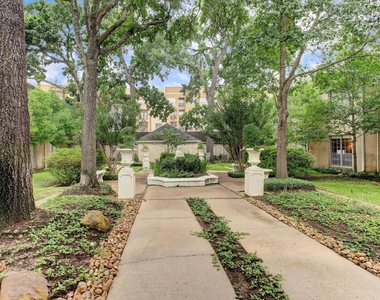 2600 Bellefontaine Street - Photo Thumbnail 16