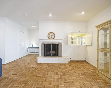 2600 Bellefontaine Street - Photo Thumbnail 3