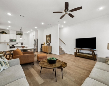 311 Sikes Street - Photo Thumbnail 8