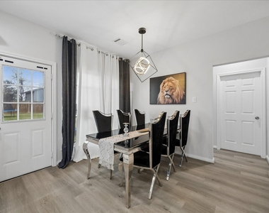 8308 James Franklin Street - Photo Thumbnail 5