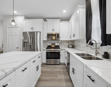 8308 James Franklin Street - Photo Thumbnail 4