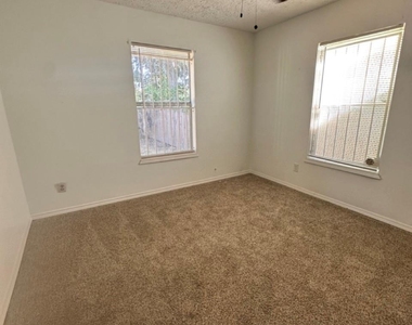 978 Ringold Street - Photo Thumbnail 8