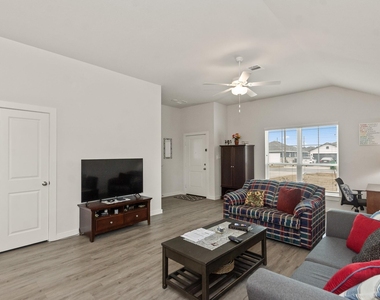 76 Road 51030 - Photo Thumbnail 11