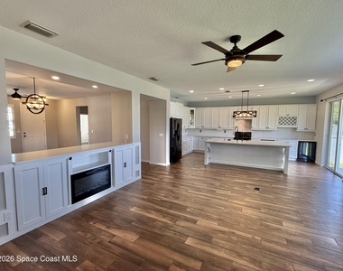 1453 Santa Anna Street Se - Photo Thumbnail 6