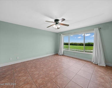 1321 S Miramar Avenue - Photo Thumbnail 13