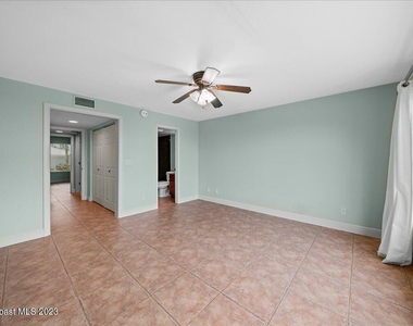 1321 S Miramar Avenue - Photo Thumbnail 14