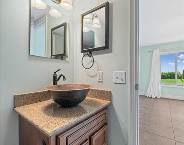 1321 S Miramar Avenue - Photo Thumbnail 18