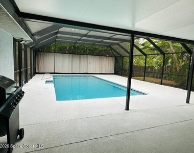 1220 Snowbird Avenue Nw - Photo Thumbnail 22