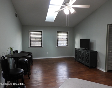 1220 Snowbird Avenue Nw - Photo Thumbnail 10