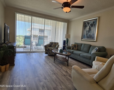 806 Mystic Drive - Photo Thumbnail 10