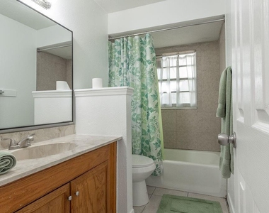 1516 S Boundary Street - Photo Thumbnail 9