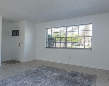 1516 S Boundary Street - Photo Thumbnail 3