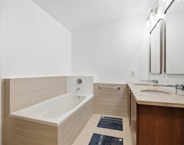111 N 12th Street - Photo Thumbnail 21