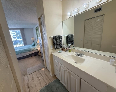 6279 Sun Boulevard - Photo Thumbnail 19