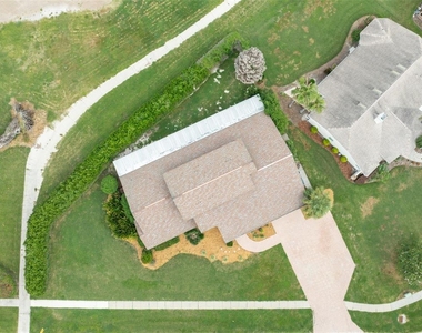 6151 Silver Oaks Drive - Photo Thumbnail 2