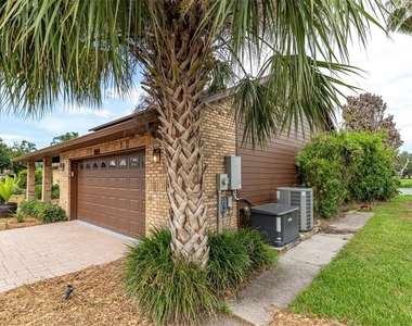 6151 Silver Oaks Drive - Photo Thumbnail 12