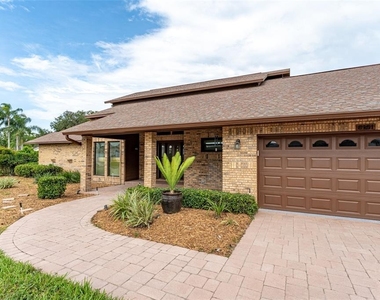 6151 Silver Oaks Drive - Photo Thumbnail 8