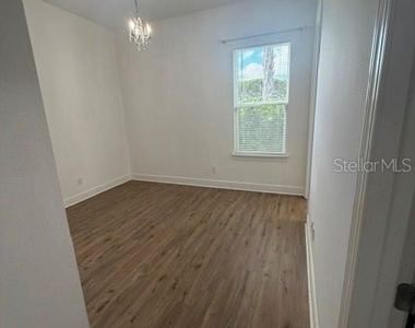 6289 Mesa Glen - Photo Thumbnail 17