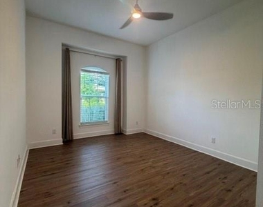 6289 Mesa Glen - Photo Thumbnail 9