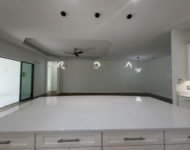 6289 Mesa Glen - Photo Thumbnail 25