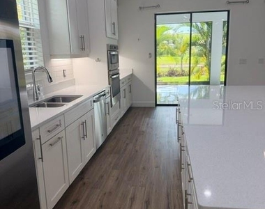 6289 Mesa Glen - Photo Thumbnail 24
