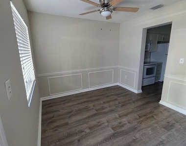 350 79th Avenue N - Photo Thumbnail 8