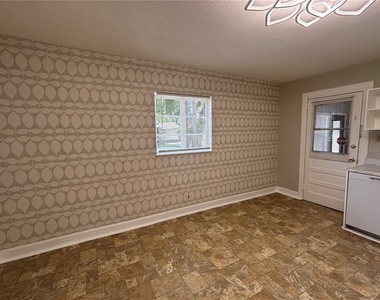 3211 W North A Street - Photo Thumbnail 9