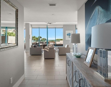 1560 Gulf Boulevard - Photo Thumbnail 25