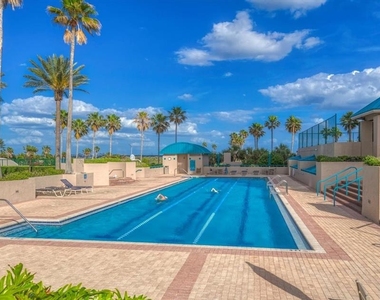 1560 Gulf Boulevard - Photo Thumbnail 35