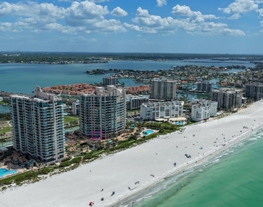 1560 Gulf Boulevard - Photo Thumbnail 1