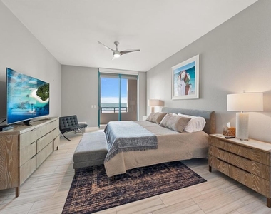 1560 Gulf Boulevard - Photo Thumbnail 11