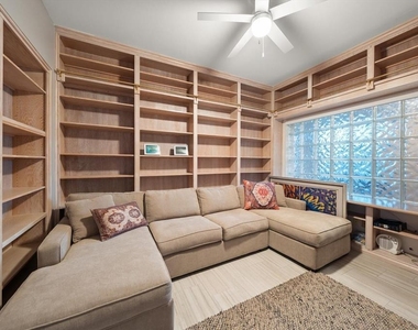 1560 Gulf Boulevard - Photo Thumbnail 24