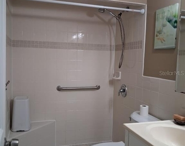 4744 Azalea Drive - Photo Thumbnail 13