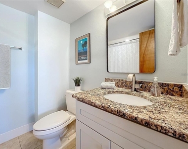 1750 Harbor Place S - Photo Thumbnail 23