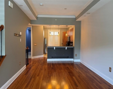 2208 Soho Bay Court - Photo Thumbnail 5