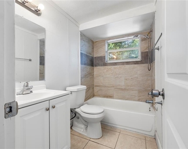 10803 Hyssop Street - Photo Thumbnail 21