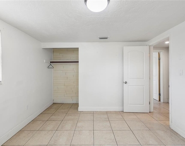 10803 Hyssop Street - Photo Thumbnail 23