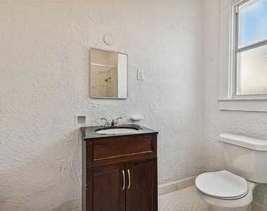 1913 W Lemon Street - Photo Thumbnail 26
