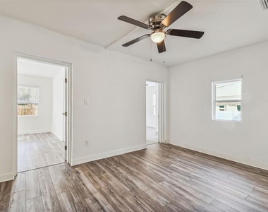 1913 W Lemon Street - Photo Thumbnail 46