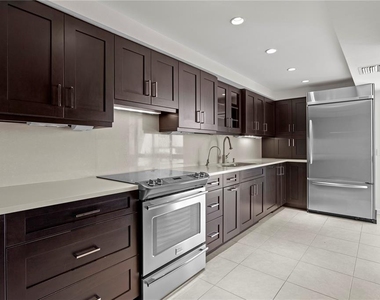 3301 Bayshore Boulevard - Photo Thumbnail 15