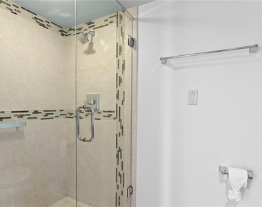 3301 Bayshore Boulevard - Photo Thumbnail 37