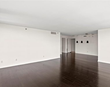 3301 Bayshore Boulevard - Photo Thumbnail 13