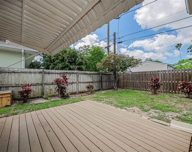 253 Park Circle S - Photo Thumbnail 29