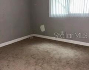 900 Lake Destiny Road - Photo Thumbnail 13
