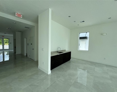 5579 Millenia Park Boulevard - Photo Thumbnail 21