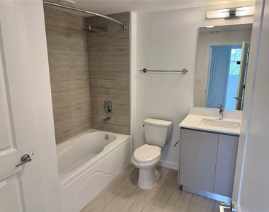 5579 Millenia Park Boulevard - Photo Thumbnail 7