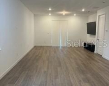 3495 Harborside Avenue - Photo Thumbnail 10