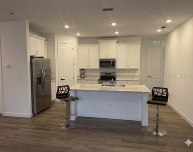 3495 Harborside Avenue - Photo Thumbnail 4