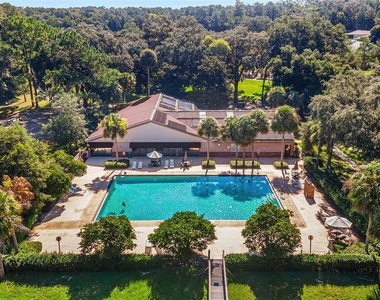 2656 Sw 20th Circle - Photo Thumbnail 3