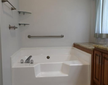 710 Cortez Avenue - Photo Thumbnail 11